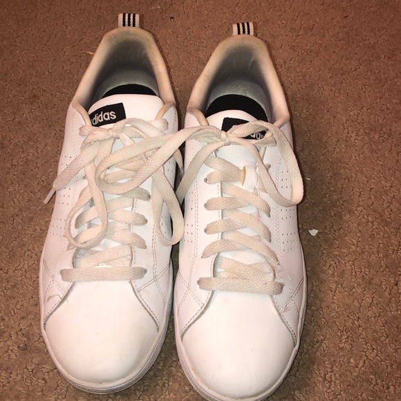 White adidas shoes - Picture 4 of 4